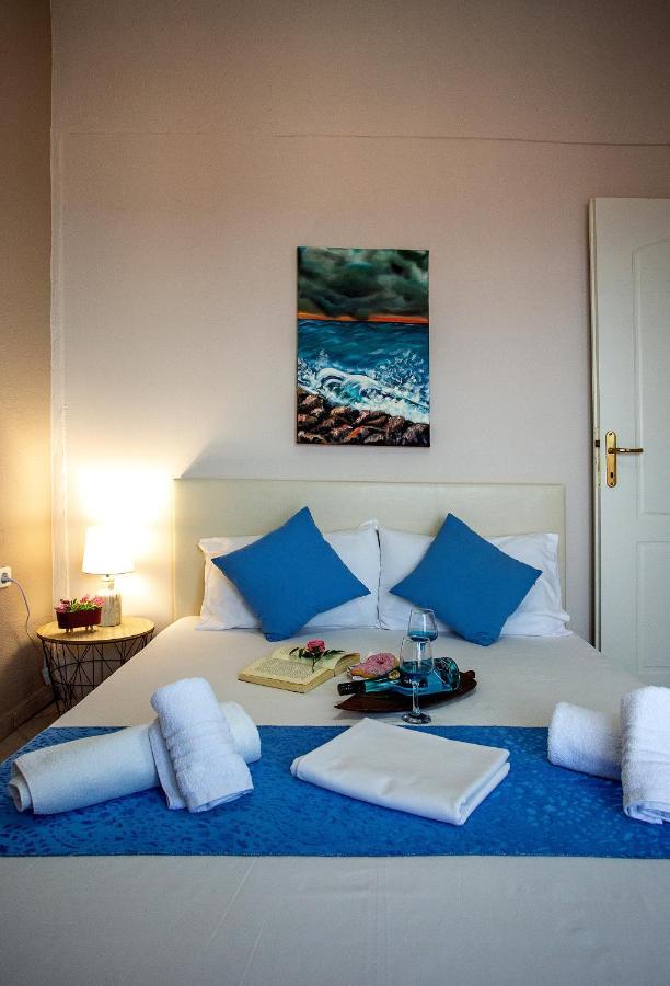 Endless Blue Sunshine Villa ปาเลออน ซิฟลิคิออน ภายนอก รูปภาพ
