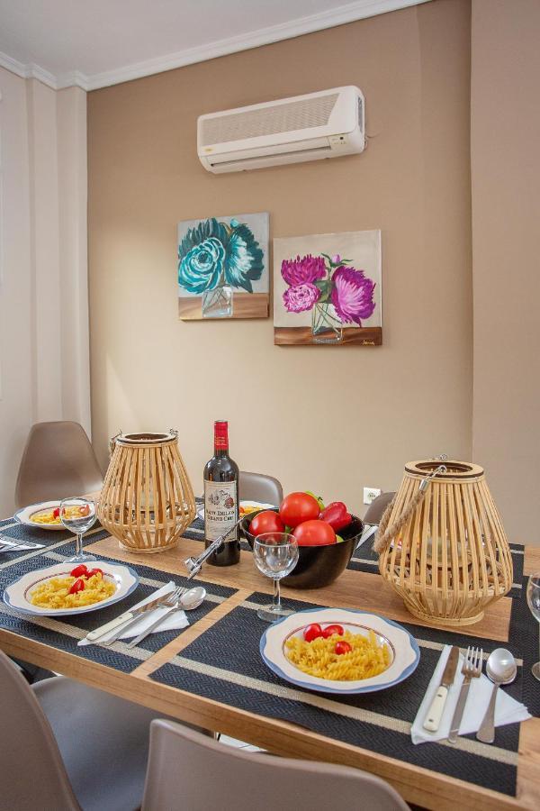 Endless Blue Sunshine Villa ปาเลออน ซิฟลิคิออน ภายนอก รูปภาพ