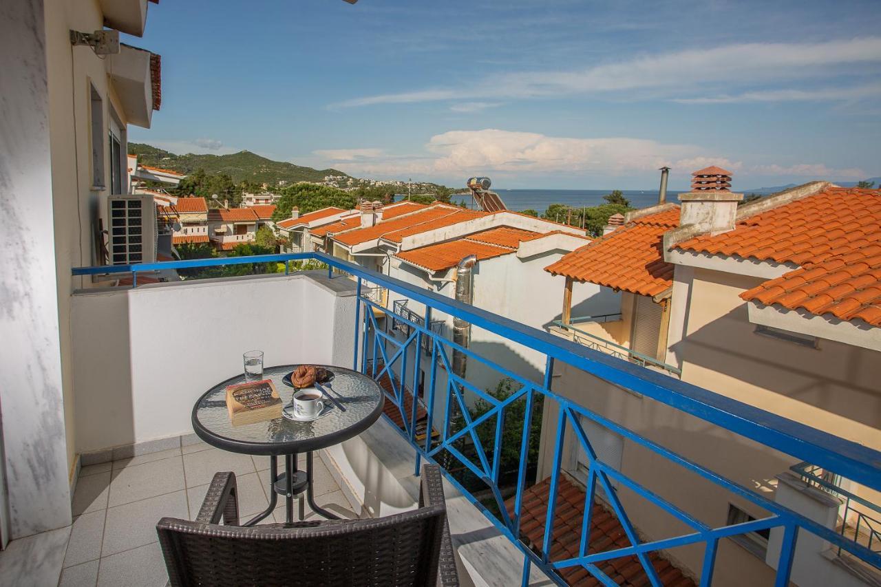 Endless Blue Sunshine Villa ปาเลออน ซิฟลิคิออน ภายนอก รูปภาพ